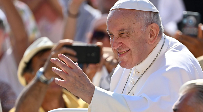 El Papa considera que «la fe sencilla» es la que cambia la historia