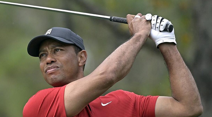 Tiger Woods es el tercer deportista billonario según la revista Forbes