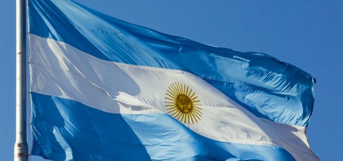 Argentina endurece el acceso a importaciones ante la escasez de divisas