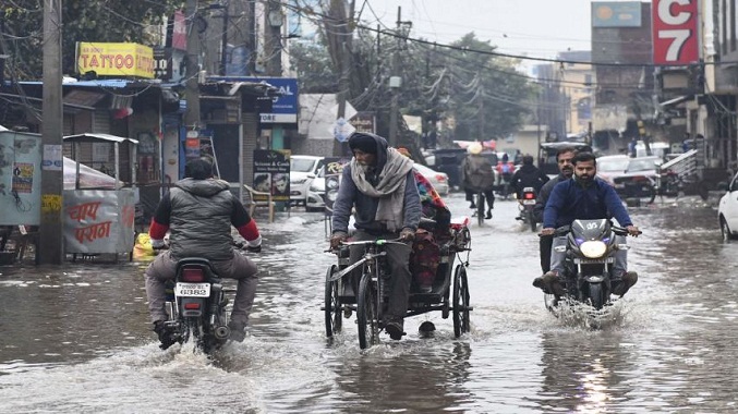 Unos cien muertos y millones de afectados por las lluvias en la India y Bangladesh
