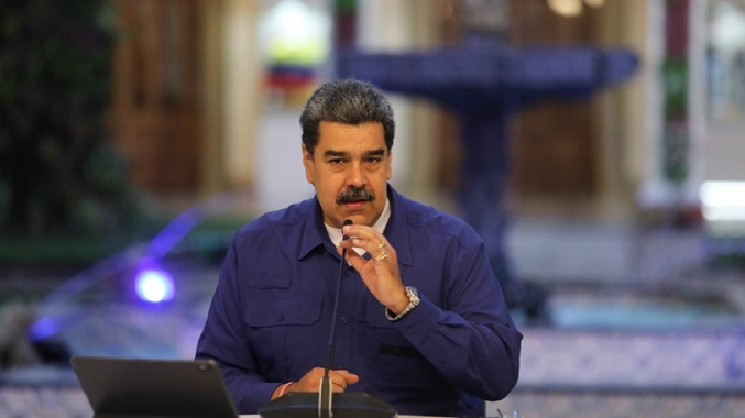Maduro reitera disposición a cooperar con nuevo presidente de Colombia