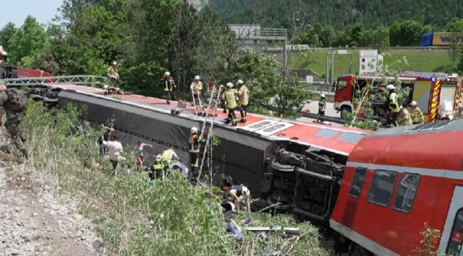 Al menos tres muertos en accidente de tren al sur de Alemania