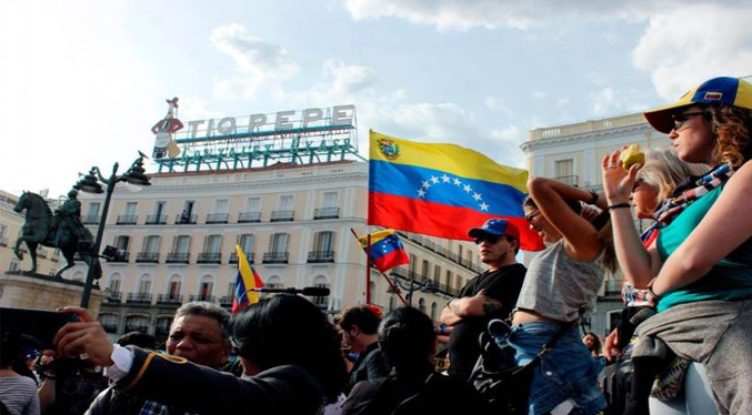 Venezolanos y colombianos principales solicitantes de asilo en España