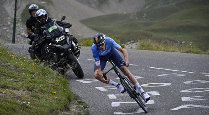 Froome da positivo en COVID-19 y abandona el Tour de Francia