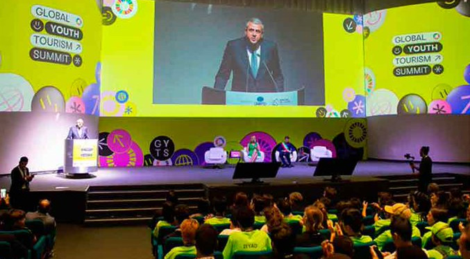 La cumbre mundial de los jóvenes sobre turismo celebra la paz y la solidaridad internacional en su clausura