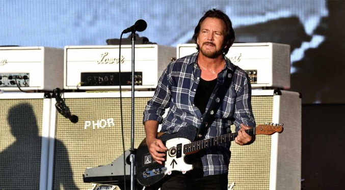 Eddie Vedder sigue sin voz y obliga a suspender más shows de Pearl Jam