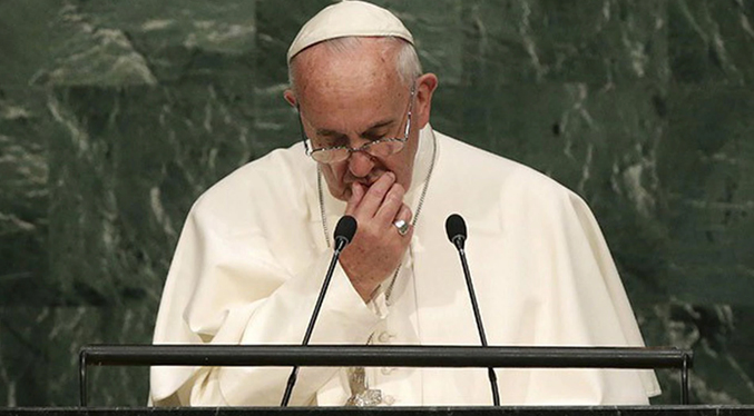 El Papa afirma que la ONU no tiene poder para parar las guerras