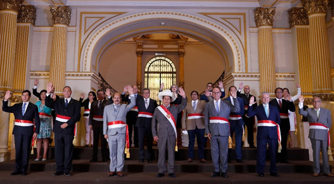 Presidente de Perú: Cometí errores en designar funcionarios