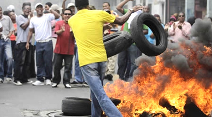 Varias personas resultan heridas durante protestas en Panamá