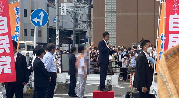 Autor del ataque del ex primer ministro de Japón confiesa que el asesinato fue por motivos religiosos
