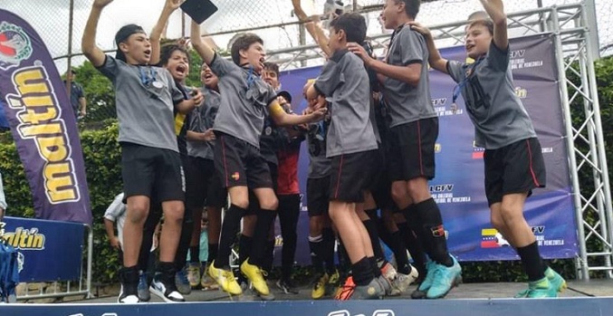 Maltín Polar, Rikesa y Toddy apoyan al deporte menor en la final de la Liga Colegial de Fútbol de Venezuela
