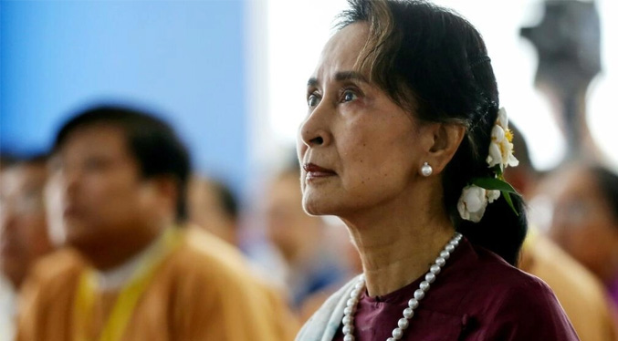 Un tribunal de Birmania condena a Aung Suu Kyi a seis años de cárcel por corrupción