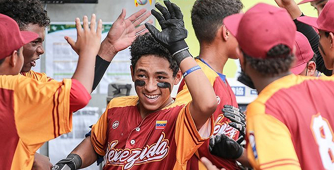 Venezuela clasifica la final del Mundial de béisbol U-12