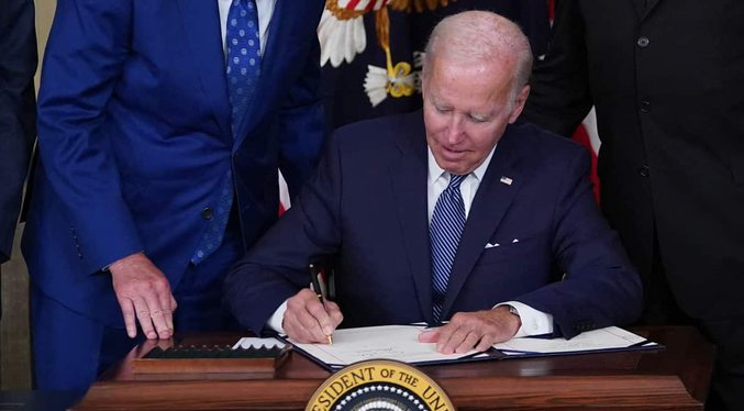 Biden anuncia $ 3.000 millones en ayuda militar para Ucrania