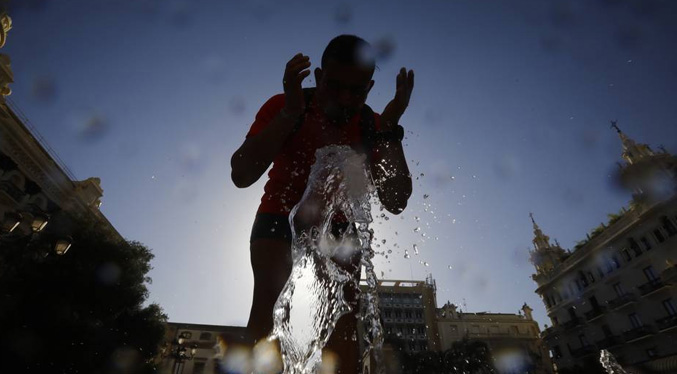 España y Francia enfrentan nueva ola de calor