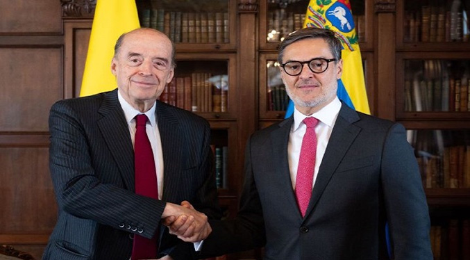 Embajador Félix Plasencia entrega cartas credenciales a canciller de Colombia (Video)