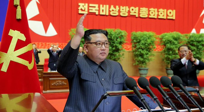 Hermana de Kim Jong-un amenazó con «exterminar a Corea del Sur por propagar la COVID-19»