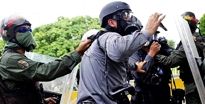 Espacio Público registra al menos 10 violaciones de la libertad de expresión en julio