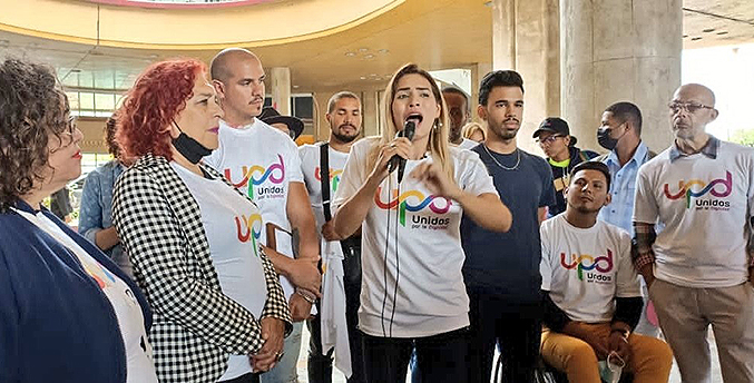 Activistas LGBTI formalizan inscripción como partido político ante el CNE
