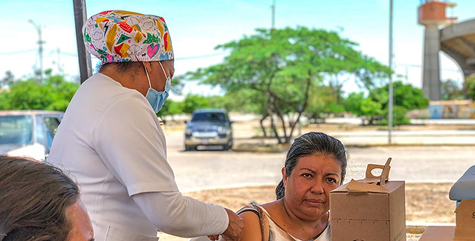 Alcaldía de Maracaibo activa Autopunto de Vacunación en Plaza para Todos