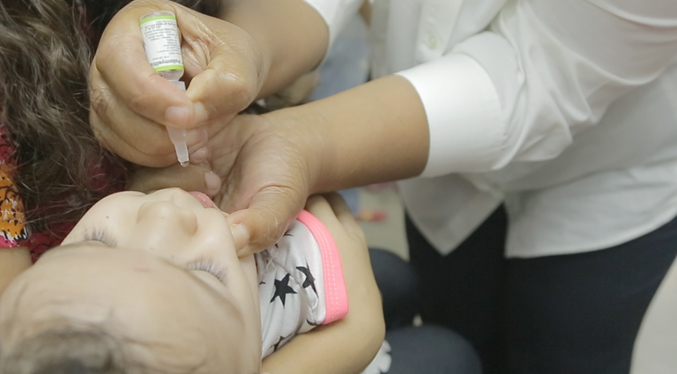 Alertan que es baja la vacunación contra la polio en Venezuela