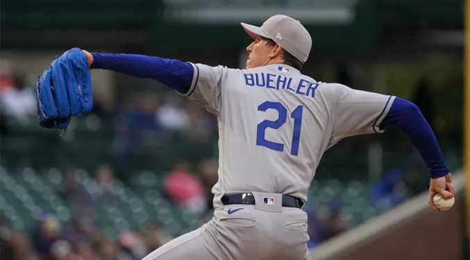 Los Dodgers de Los Ángeles pierden a Walker Buehler por el resto de temporada
