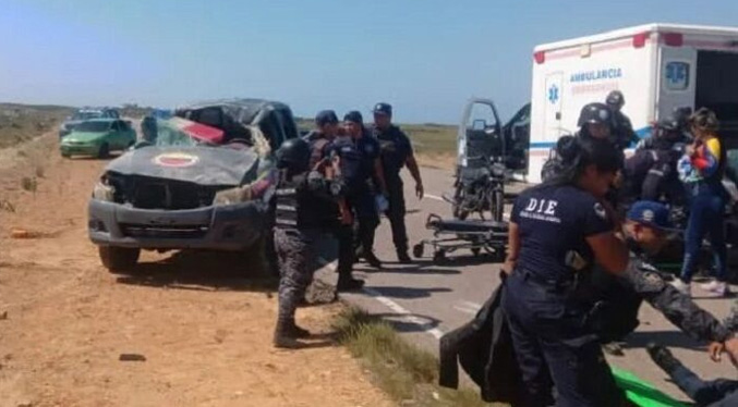 Vuelco de patrulla de la DIE deja diez funcionarios heridos en Falcón