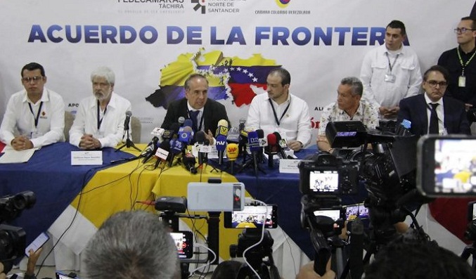 Gobierno colombiano promete que apertura de frontera con Venezuela será integral