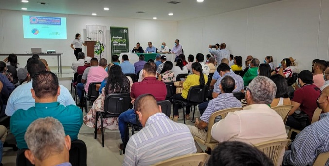 Empresarios de Venezuela y Colombia sostienen encuentro en Paraguachón