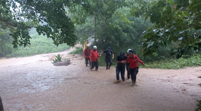 Más de 80 familias afectadas por constantes lluvias en Lara