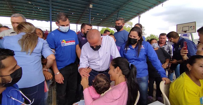 Módulos de Servicios Sociales de la Gobernación brindan más de 10 mil atenciones