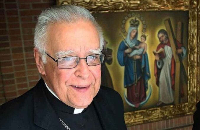 Monseñor Roberto Lückert cumple 56 años de ordenación sacerdotal