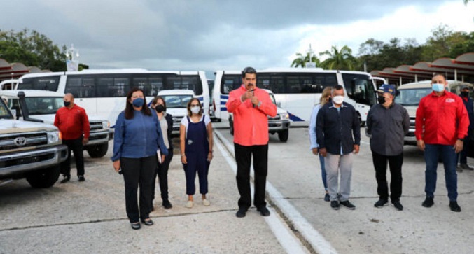 Maduro: Pronto vamos a inaugurar el vuelo Miami-Maiquetía