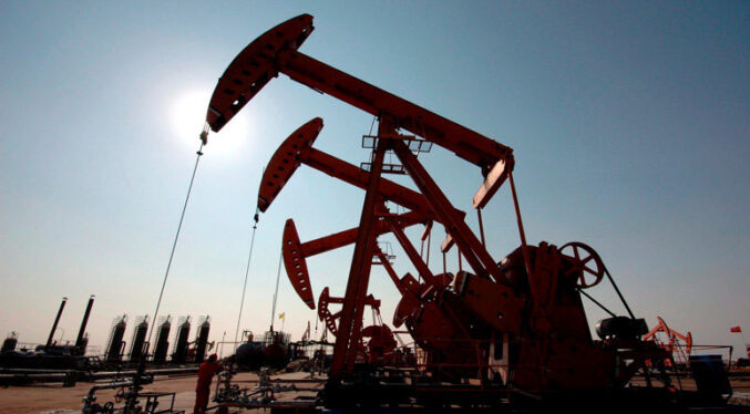 El petróleo de Texas abre con una subida del 1,6%, hasta 95,94 dólares