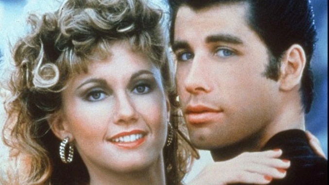 John Travolta rinde homenaje a Olivia Newton-John: «Tuyo desde el primer momento que te vi»