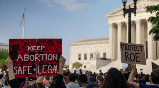 Michigan votará si incluye el derecho al aborto en su constitución