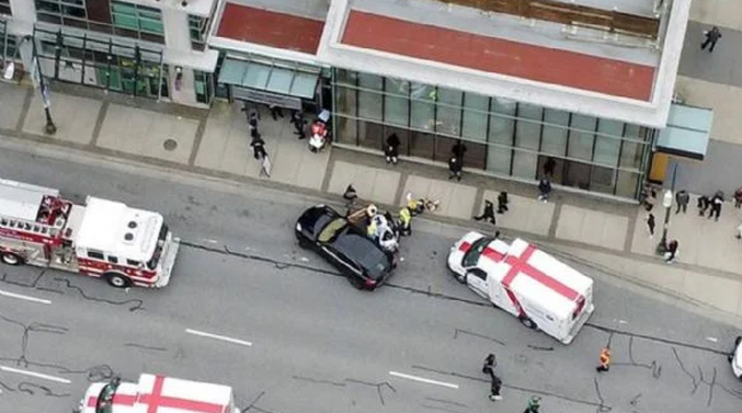 Al menos 10 personas murieron en un apuñalamiento múltiple en Canadá