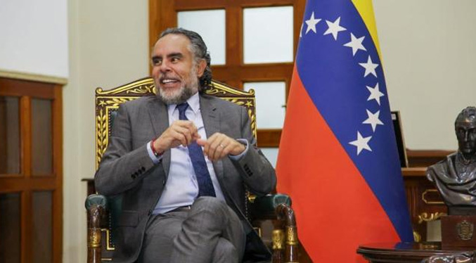 El Tiempo: Benedetti explica cómo se restablecerán las relaciones entre Colombia y Venezuela
