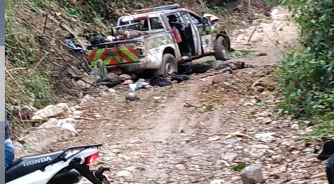 Asesinan a ocho policías en una emboscada en Colombia