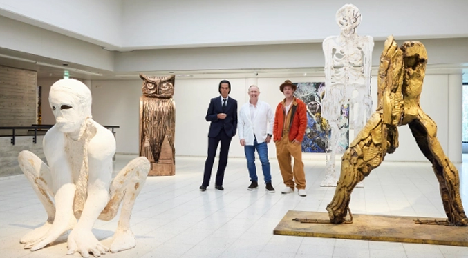 Brad Pitt exhibe por primera vez sus esculturas en Finlandia