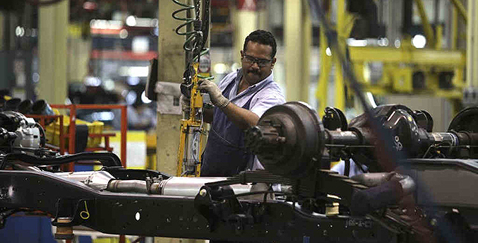 Conindustria estima crecimiento de 10 % en el PIB industrial al cierre del año