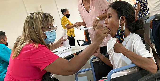 Más de 600 personas fueron atendidas en jornada médica conjunta de la Gobernación del Zulia