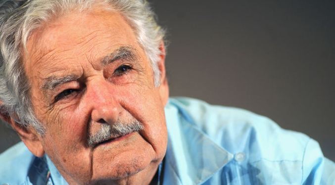 José Mujica afirma que el desafío que tiene el mundo es la pérdida de valores elementales