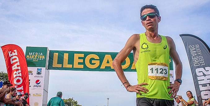 Jeisson Suárez gana la Media Maratón Ciudad de Maracaibo 2022