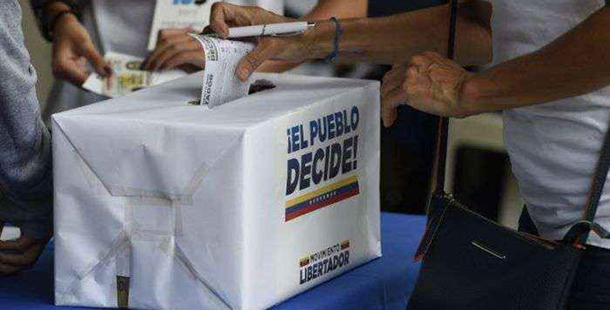 Oposición venezolana elegirá comisión de primarias entre más de 80 candidatos