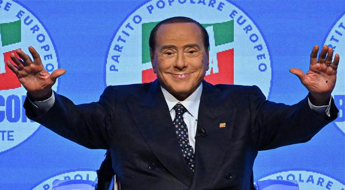 Berlusconi vuelve al Senado de Italia tras ser expulsado en 2013 por fraude fiscal