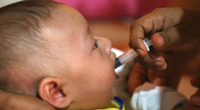OPS llama a vacunarse contra la polio tras la reaparición en América