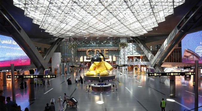 Catar reabre el aeropuerto de Doha para facilitar el tráfico en el Mundial de fútbol