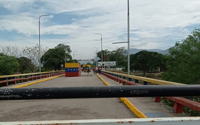 Venezuela acicala su lado fronterizo, por Táchira, en víspera de la reapertura con Colombia