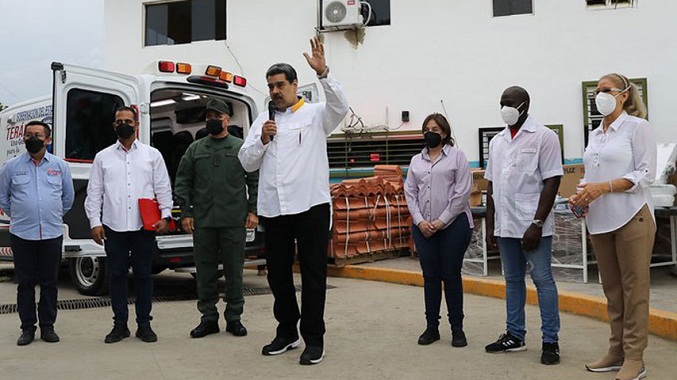 Maduro promete colaboración para ayudar a Cuba tras daños por Ian